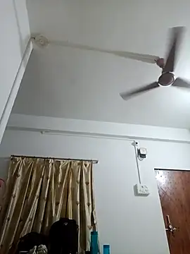 Desi Londa 143 online show from 02-18-26, 11:56