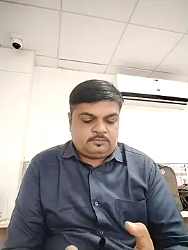 Snapshot of Desi_Londa_143 chatting on 09-24-25, 04:30 Desi Londa 143 online show from 09-24-25, 04:30