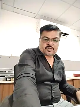 Desi Londa 143 online show from 03-02-26, 04:02