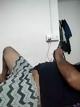 Desi Londa 143 online show from 03-16-26, 03:48