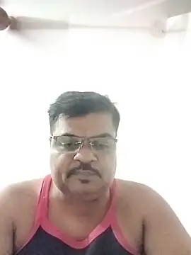 Snapshot of Desi_Londa_143 chatting on 10-07-25, 04:19 Desi Londa 143 online show from 10-07-25, 04:19