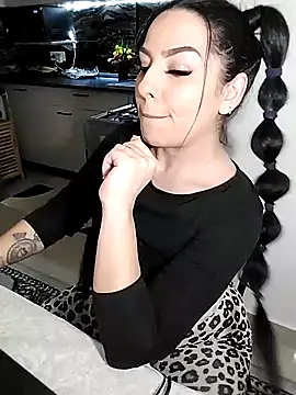 hot-babygirl online show from 02-02-26, 08:52