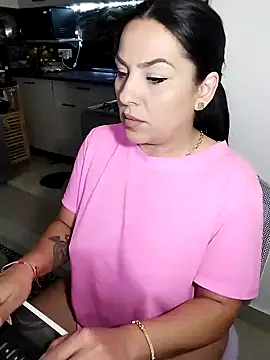 hot-babygirl online show from 03-27-26, 08:21