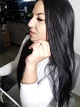 hot-babygirl online show from 04-03-26, 07:31