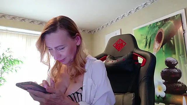 HotLana69 online show from 07-23-26, 04:36