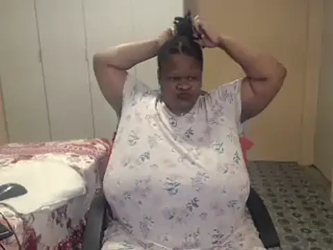 sweetnoziexx online show from 12-04-25, 04:17