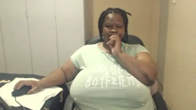 sweetnoziexx online show from 10-25-25, 05:13