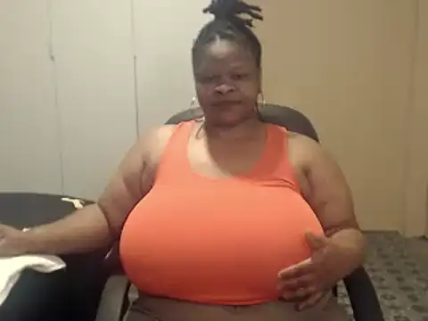 sweetnoziexx online show from 11-02-25, 12:37