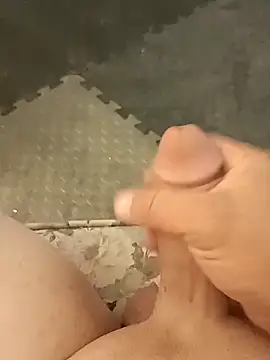 Snapshot of asil1710 chatting on 10-29-25, 12:04 asil1710 online show from 10-29-25, 12:04