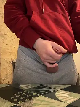 yann2392 online show from 02-26-26, 02:50