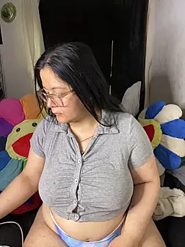 MsConejitaa online show from 04-10-26, 04:14