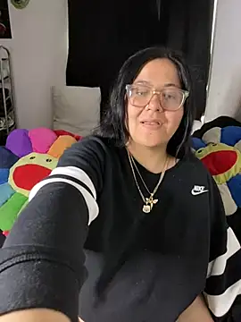 MsConejitaa online show from 04-18-26, 07:07