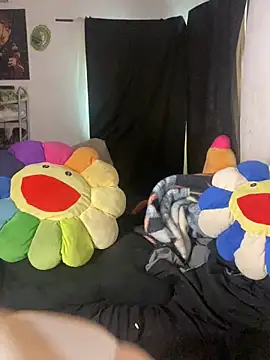 MsConejitaa online show from 10-27-25, 04:41