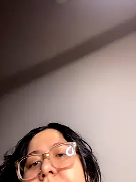 MsConejitaa online show from 11-17-25, 01:04