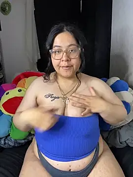 Snapshot of MsConejitaa chatting on 05-09-26, 03:04 MsConejitaa online show from 05-09-26, 03:04