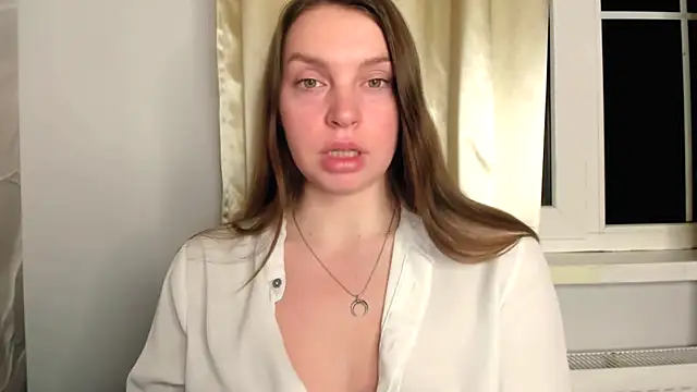Snapshot of RubySkot chatting on 02-25-25, 10:31 RubySkot online show from 02-25-25, 10:31