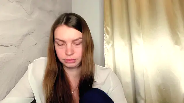 Snapshot of RubySkot chatting on 02-26-25, 07:53 RubySkot online show from 02-26-25, 07:53