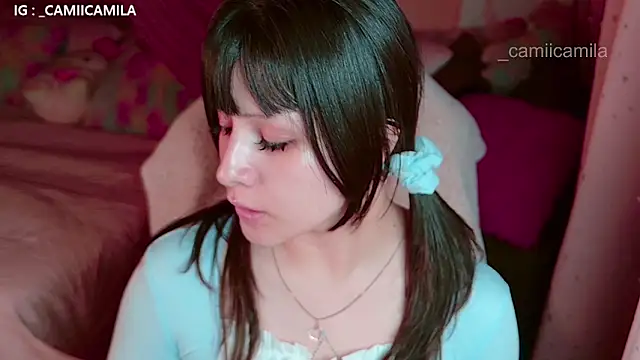 Snapshot of Renooh chatting on 02-11-26, 02:00 Renooh online show from 02-11-26, 02:00