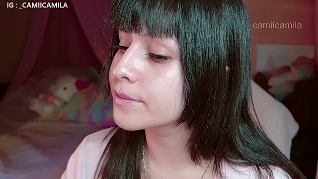 Snapshot of Renooh chatting on 02-16-26, 02:10 Renooh online show from 02-16-26, 02:10