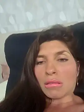 Azahara Amin  online show from 02-08-26, 12:08