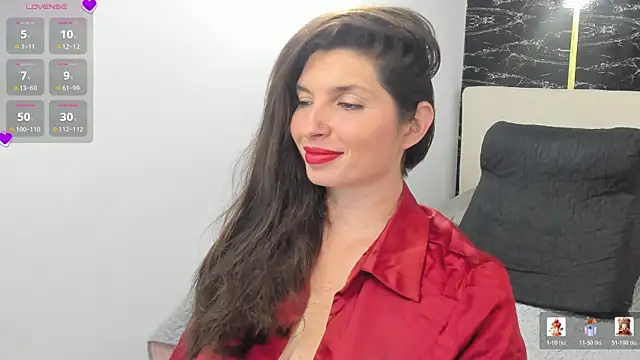 Snapshot of Azahara_Amin_ chatting on 05-19-26, 05:09 Azahara Amin online show from 05-19-26, 05:09