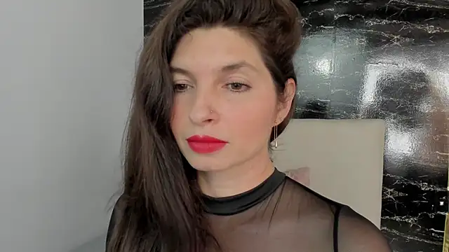 Snapshot of Azahara_Amin_ chatting on 07-21-26, 05:14 Azahara Amin online show from 07-21-26, 05:14