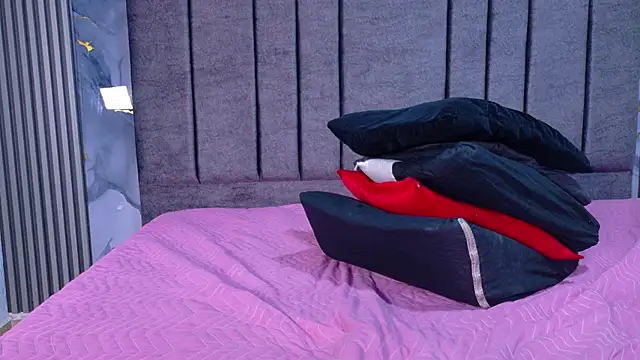 DANIK STAR online show from 11-04-25, 01:15