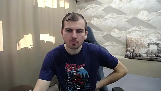 Snapshot of SerzhKorol1 chatting on 12-14-25, 05:35 SerzhKorol1 online show from 12-14-25, 05:35