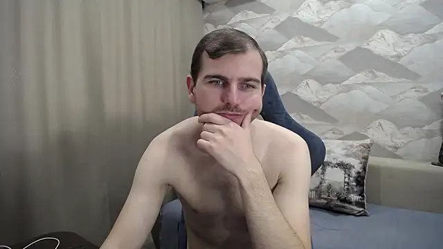 Snapshot of SerzhKorol1 chatting on 12-16-25, 06:17 SerzhKorol1 online show from 12-16-25, 06:17