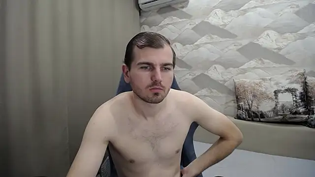 Snapshot of SerzhKorol1 chatting on 12-23-25, 05:51 SerzhKorol1 online show from 12-23-25, 05:51