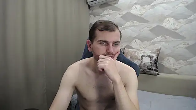 Snapshot of SerzhKorol1 chatting on 11-16-25, 05:17 SerzhKorol1 online show from 11-16-25, 05:17