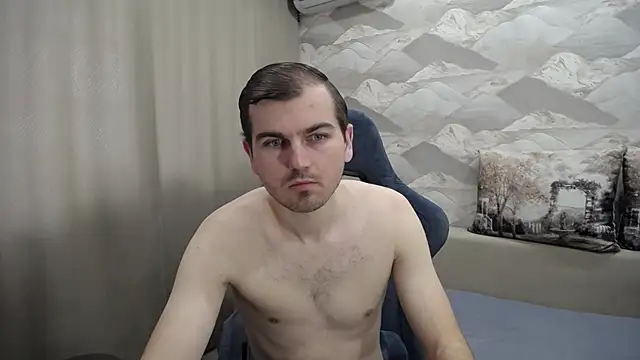 Snapshot of SerzhKorol1 chatting on 01-10-26, 09:15 SerzhKorol1 online show from 01-10-26, 09:15