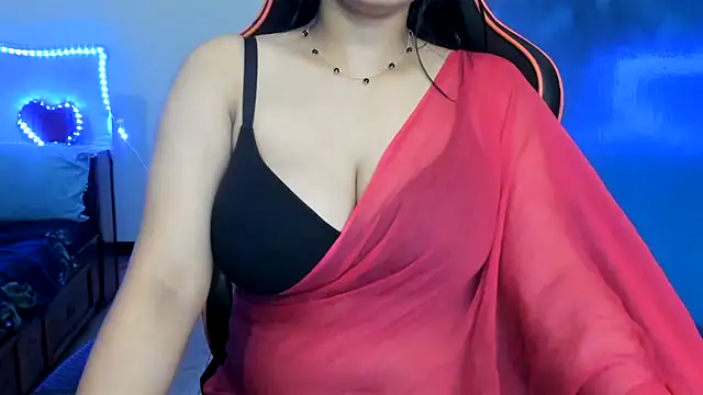 Snapshot of South_indian_tickly chatting on 02-10-25, 12:30 South indian tickly online show from 02-10-25, 12:30