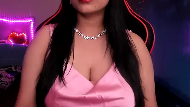 Snapshot of South_indian_tickly chatting on 09-19-25, 02:10 South indian tickly online show from 09-19-25, 02:10