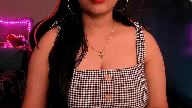 Snapshot of South_indian_tickly chatting on 10-07-25, 02:51 South indian tickly online show from 10-07-25, 02:51