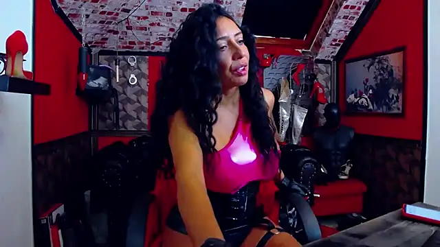 DommeBellatrix online show from 07-07-26, 04:37