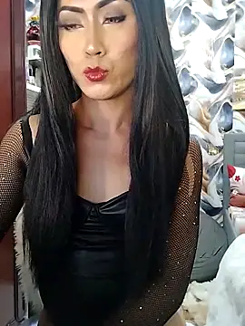 ClassyKendall online show from 10-27-25, 08:21