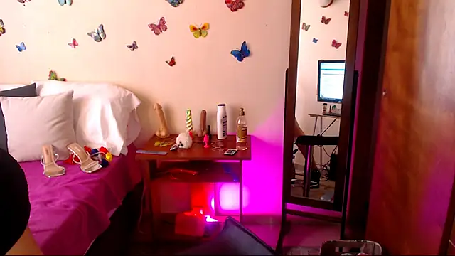 Jolie-Mature online show from 03-20-26, 10:00