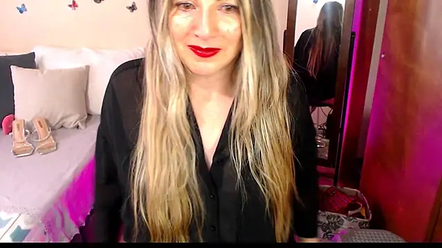 Jolie-Mature online show from 04-07-26, 10:33