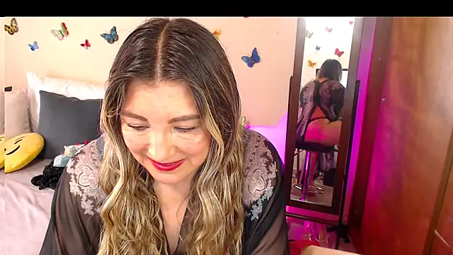 Jolie-Mature online show from 09-19-25, 09:52