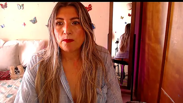 Jolie-Mature online show from 02-14-26, 08:42