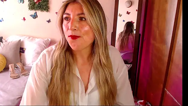 Jolie-Mature online show from 05-16-26, 09:03