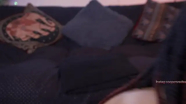 Snapshot of Cooper-Reds chatting on 02-22-25, 04:30 Cooper-Reds online show from 02-22-25, 04:30