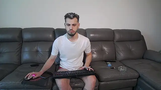 CrazyDom1 online show from 03-25-26, 01:54