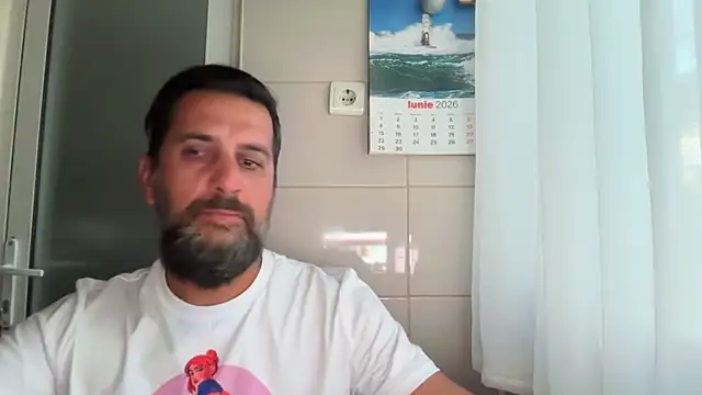 Snapshot of TigerOne19 chatting on 06-02-26, 05:35 TigerOne19 online show from 06-02-26, 05:35
