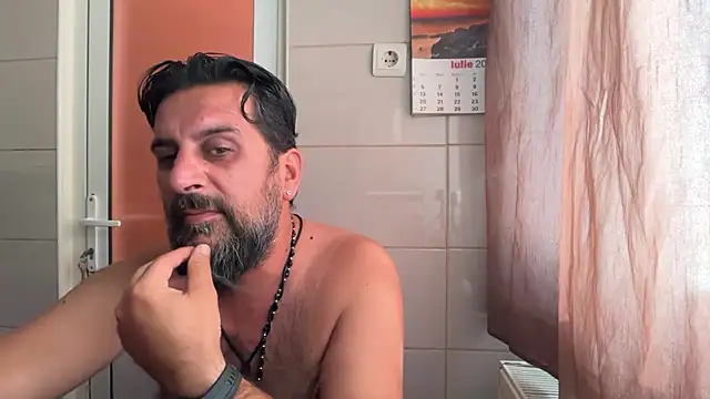 Snapshot of TigerOne19 chatting on 07-01-26, 06:36 TigerOne19 online show from 07-01-26, 06:36