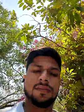 Snapshot of _IRRESISTIBLE_ chatting on 04-25-26, 06:49 IRRESISTIBLE online show from 04-25-26, 06:49