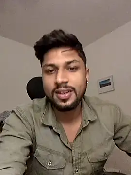 Snapshot of _IRRESISTIBLE_ chatting on 01-27-25, 04:33  IRRESISTIBLE  online show from 01-27-25, 04:33