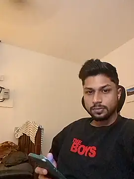 Snapshot of _IRRESISTIBLE_ chatting on 01-28-25, 05:56  IRRESISTIBLE  online show from 01-28-25, 05:56