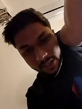  IRRESISTIBLE  online show from 11-11-25, 02:34